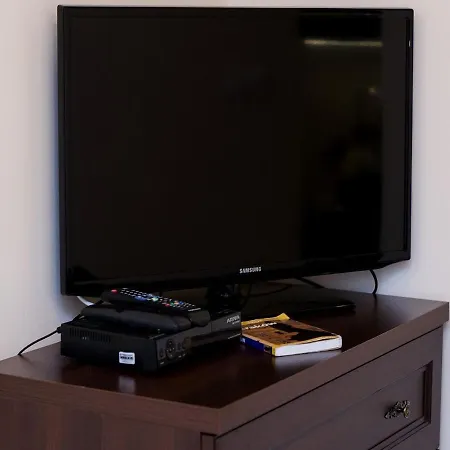 Vanilla 2, 3bdr 2bth 5min To Main Square Appartement *