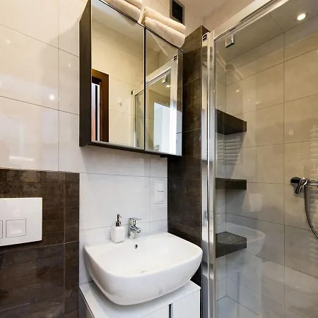 Vanilla 2, 3bdr 2bth 5min To Main Square * Cracovie